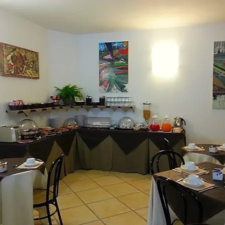 酒店 普拉塔尼酒店 3*